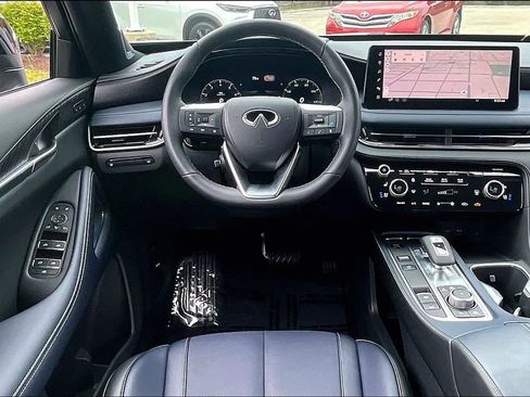 Certified 2026 INFINITI QX60 Sport w/ Dark Cargo Package AWD/4WD image 17