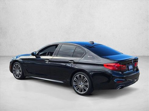 Used 2018 BMW 530e image 7