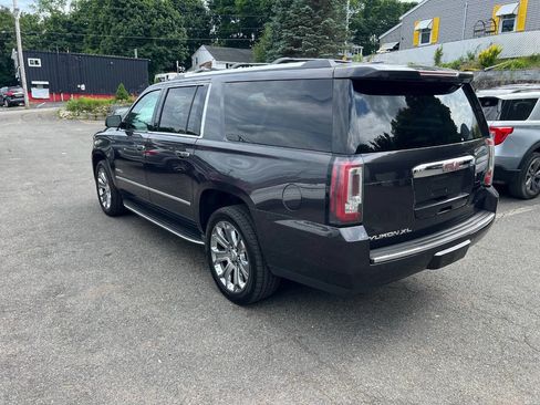 Used 2018 GMC Yukon XL Denali w/ Open Road Package AWD/4WD image 13