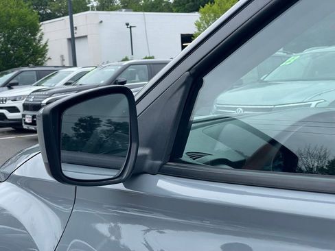 Certified 2023 Nissan Kicks SV FWD image 20
