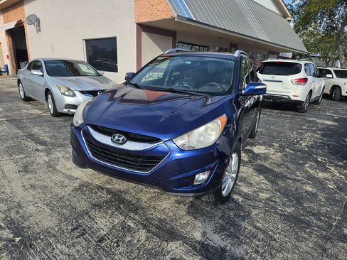 Used 2011 Hyundai Tucson Limited image 1