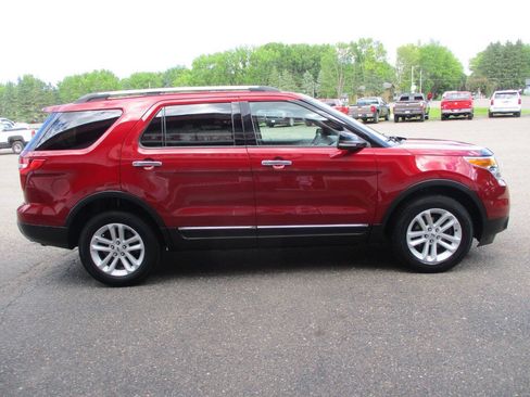 Used 2013 Ford Explorer XLT AWD/4WD image 10