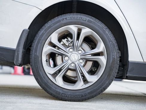 Certified 2024 Honda Accord EX image 14