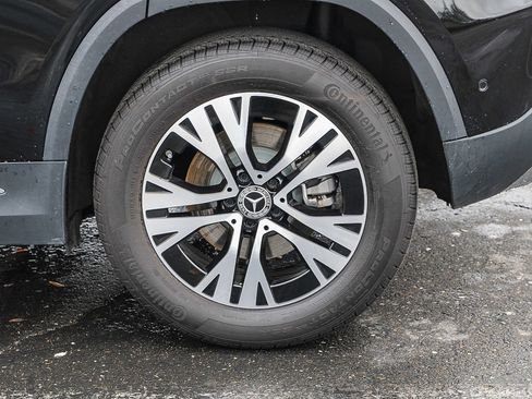 Certified 2025 Mercedes-Benz GLA 250 image 10