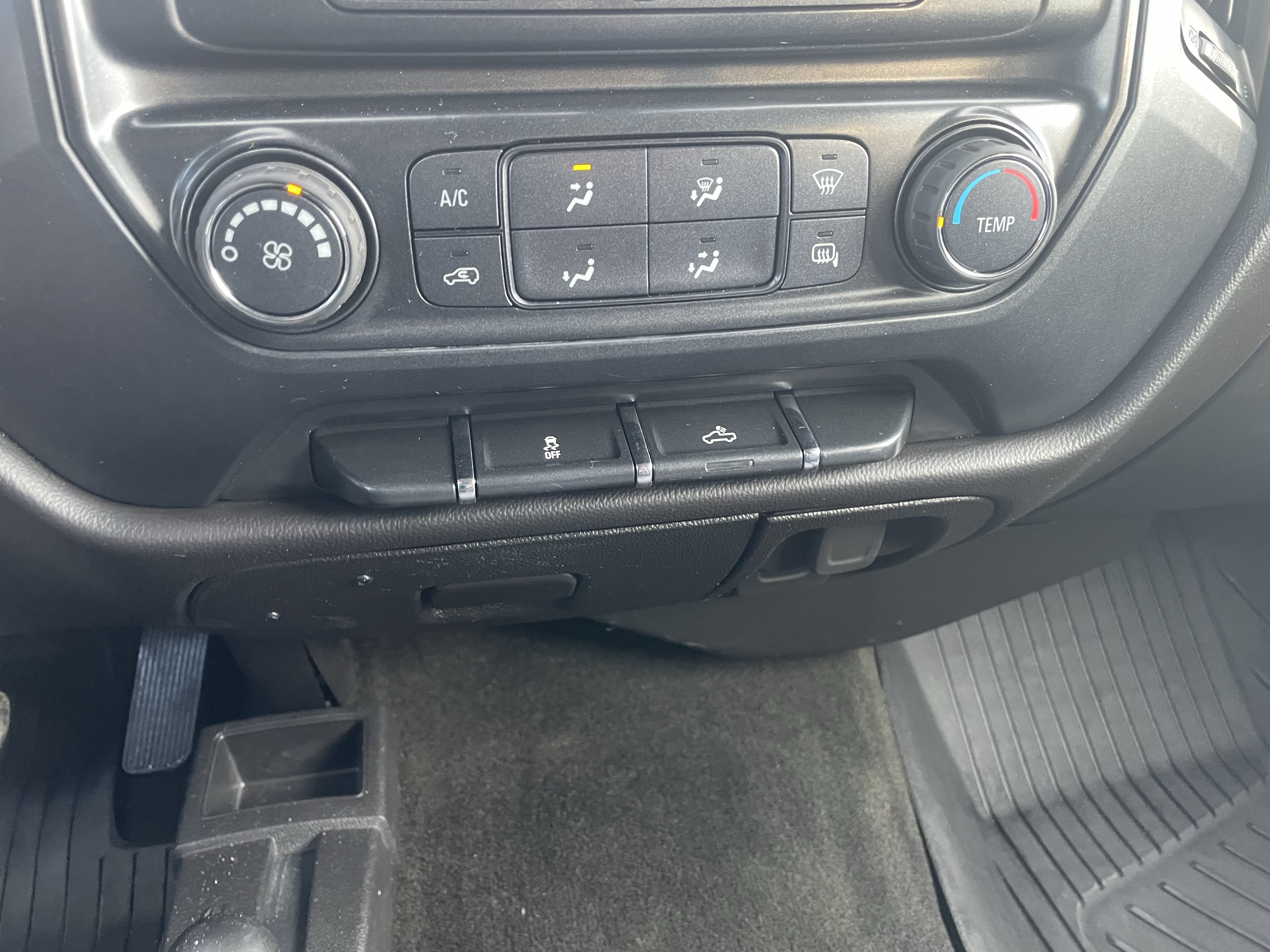 Used 2019 Chevrolet Silverado 2500 W/T w/ WT Convenience Package AWD/4WD image 21