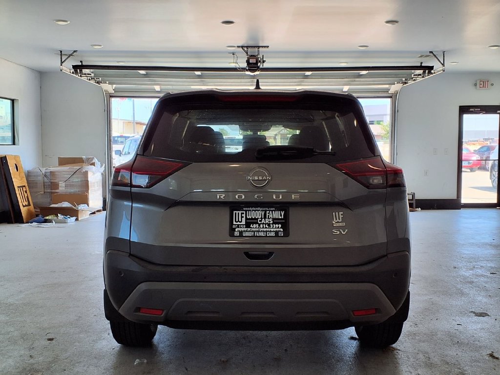 Used 2023 Nissan Rogue S FWD image 16