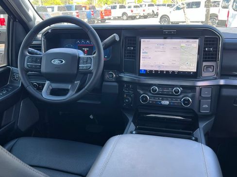 Used 2026 Ford F350 Lariat w/ FX4 Off-Road Package AWD/4WD image 25