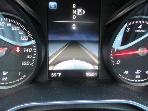 Used 2015 Mercedes-Benz C 300 Sedan image 52