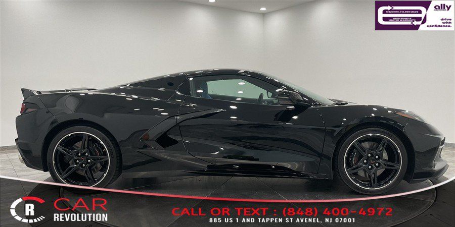 Used 2021 Chevrolet Corvette Stingray Premium Conv w/ Z51 Performance Package RWD image 9