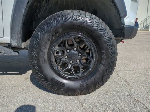 Certified 2024 Chevrolet Colorado ZR2 w/ ZR2 Bison Edition image 11