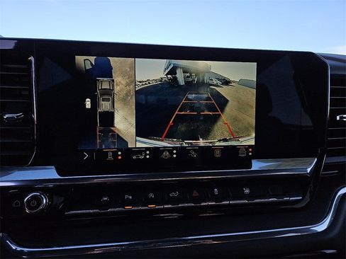 Used 2024 GMC Sierra 1500 SLT image 29