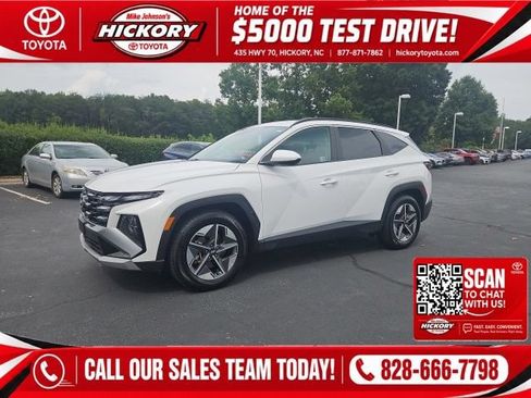 Used 2025 Hyundai Tucson SEL FWD image 1