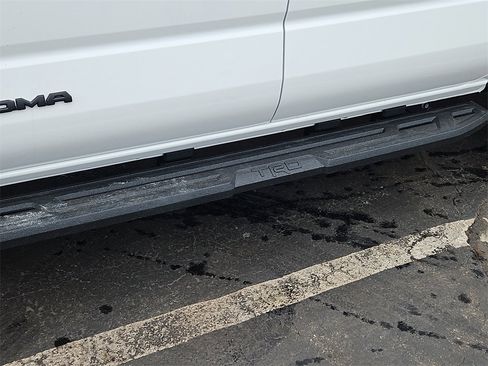 New 2026 Toyota Tacoma SR5 image 7