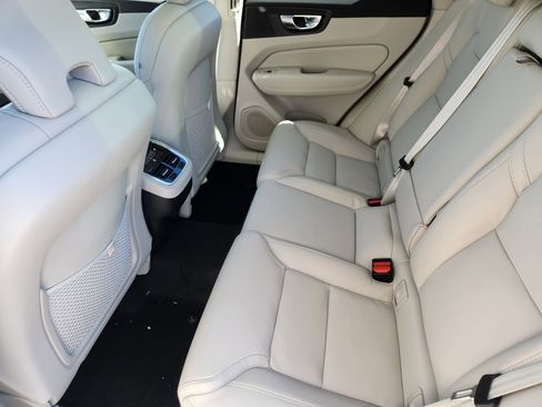 New 2026 Volvo XC60 B5 Ultra w/ Protection Package Premier image 18