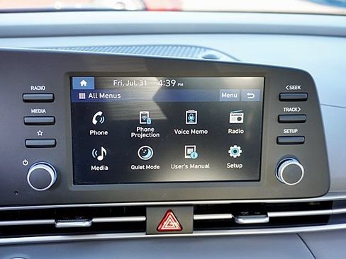 Used 2025 Hyundai Elantra Sport FWD image 24
