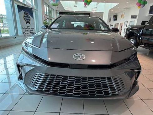 New 2026 Toyota Camry XSE AWD/4WD image 9