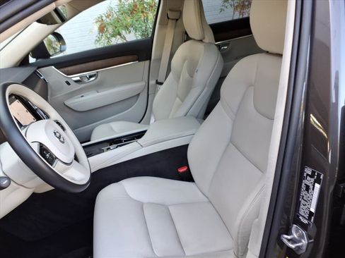 Certified 2021 Volvo V90 T6 Cross Country w/ Climate Package image 19