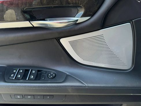Used 2015 BMW 750Li xDrive AWD/4WD image 16
