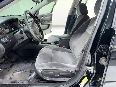 Used 2014 Chevrolet Impala Limited LS FWD image 11