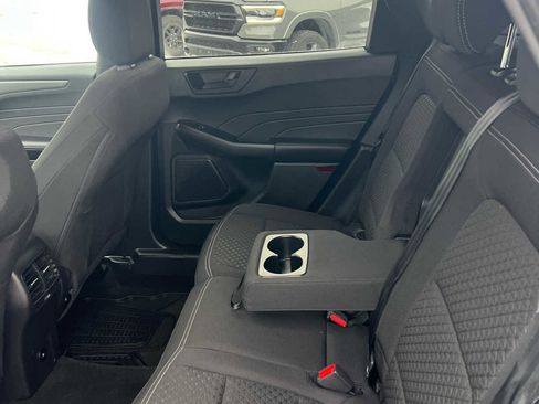 Used 2023 Ford Escape Active image 29
