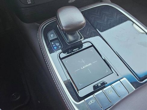 Used 2018 Lexus LS 500 image 17