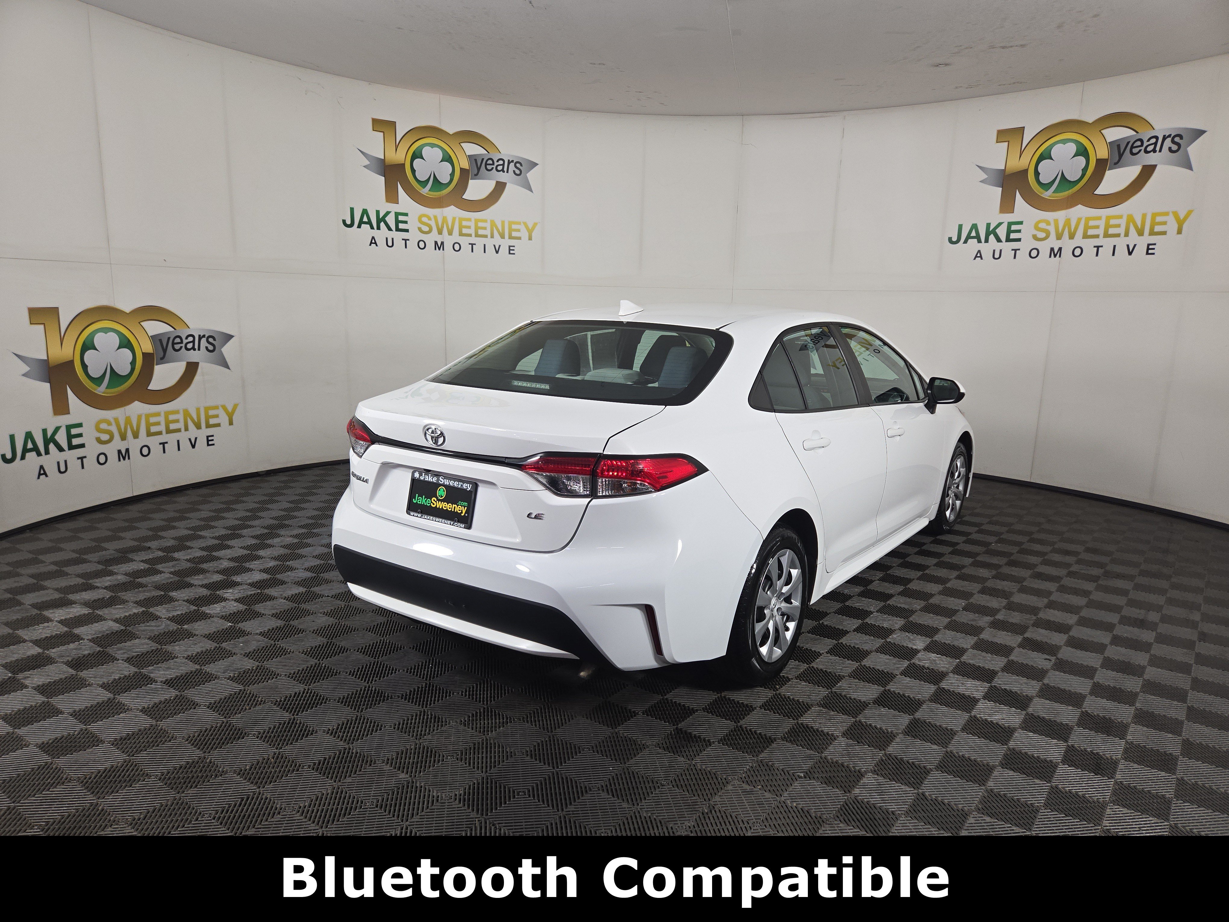 Used 2021 Toyota Corolla LE FWD image 9