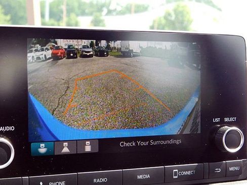 Used 2023 Honda Civic Sport image 16