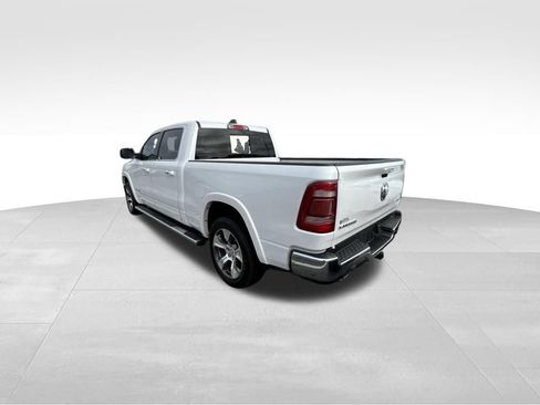 Used 2019 RAM 1500 Laramie AWD/4WD image 16