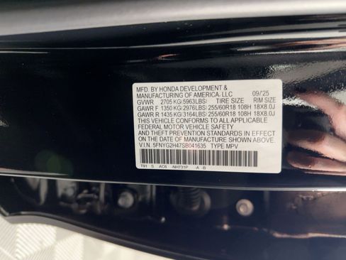 New 2025 Honda Pilot EX-L image 18