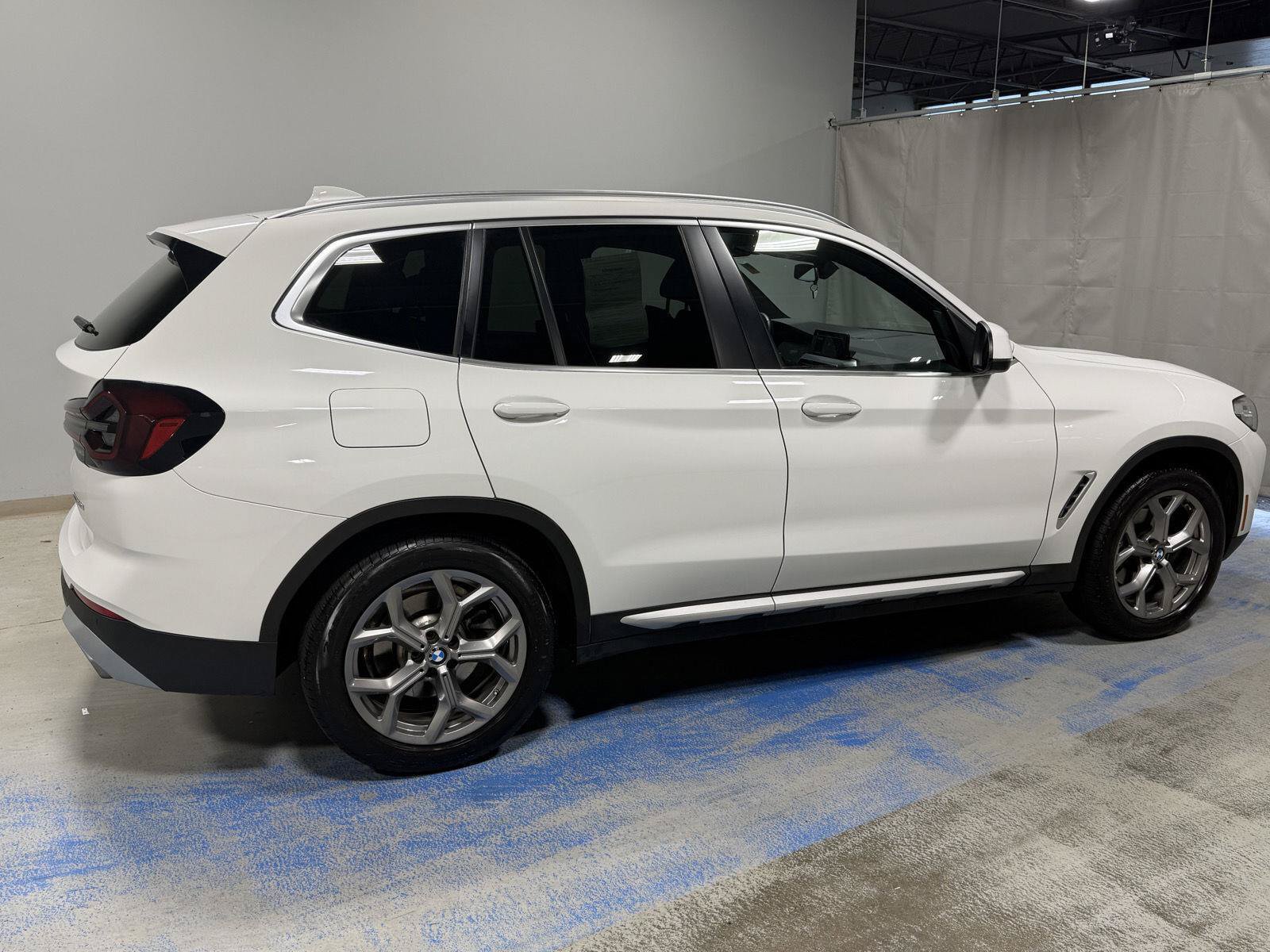 Used 2024 BMW X3 xDrive30i w/ Convenience Package AWD/4WD image 21
