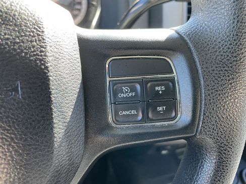 Used 2018 RAM 2500 Tradesman image 16