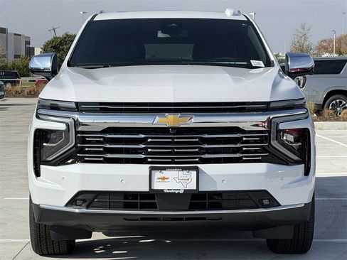 New 2026 Chevrolet Suburban Premier w/ Sun And Tow Package image 7