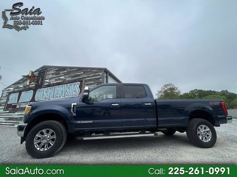 Used 2017 Ford F250 XLT w/ XLT Premium Package image 1