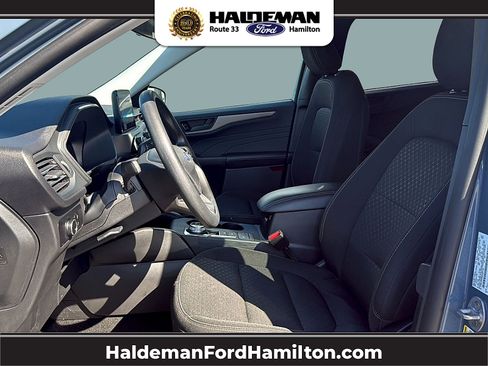 Used 2025 Ford Escape Active AWD/4WD image 6