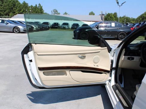 Used 2013 BMW 335i Coupe image 23