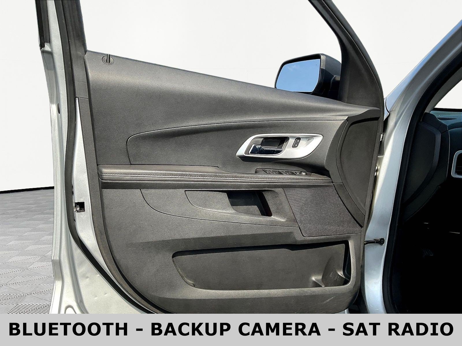 Used 2017 Chevrolet Equinox LS FWD image 20