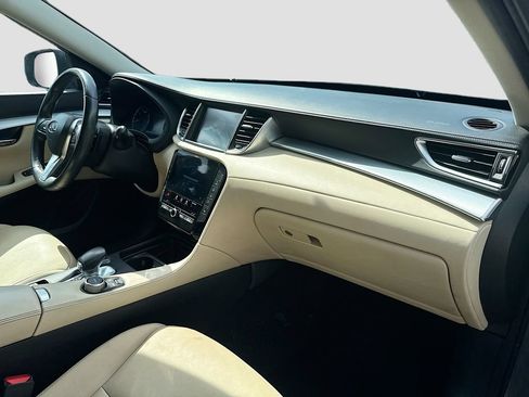 Used 2019 INFINITI QX50 Luxe w/ Cargo Package FWD image 30