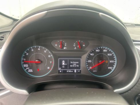Used 2023 Chevrolet Malibu LT FWD image 22