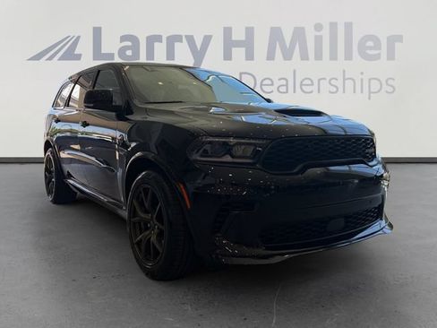 New 2026 Dodge Durango SRT Hellcat w/ Premium Group AWD/4WD image 7