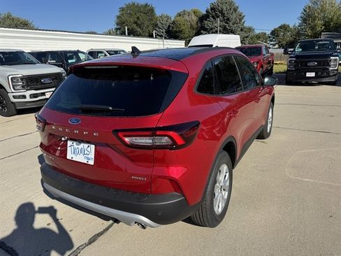 New 2025 Ford Escape Active w/ Tech Pack #1 image 3
