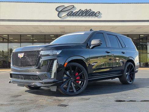 Used 2023 Cadillac Escalade V w/ Heavy-Duty Trailer Package AWD/4WD image 1