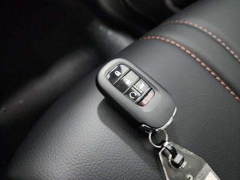 New 2025 Honda Pilot TrailSport image 32