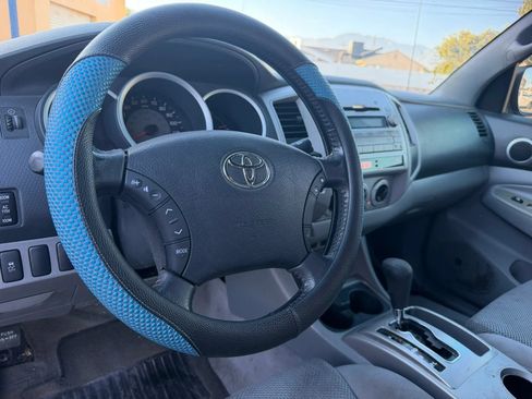Used 2011 Toyota Tacoma PreRunner w/ TRD Off-Road Pkg w/JBL Audio RWD image 11