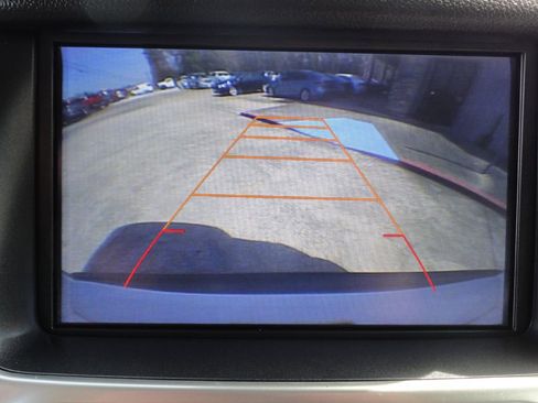 Used 2017 Chevrolet Tahoe LT image 22