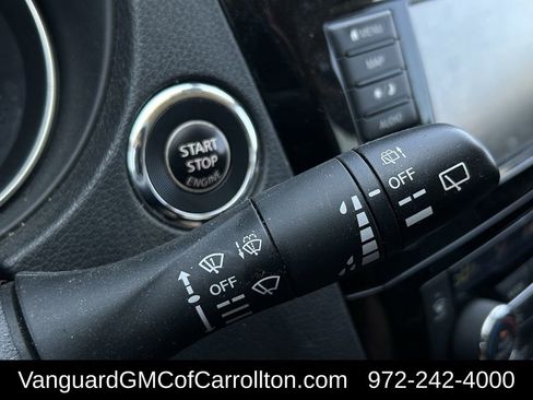 Used 2020 Nissan Rogue SL image 23