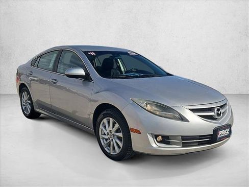 Used 2011 MAZDA MAZDA6 i Touring image 3