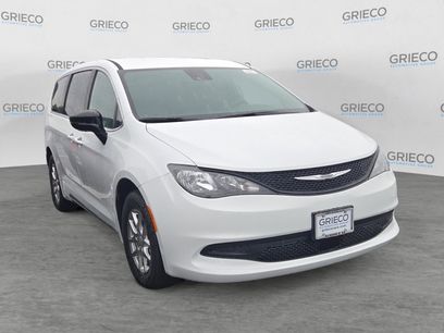 New 2026 Chrysler Voyager LX