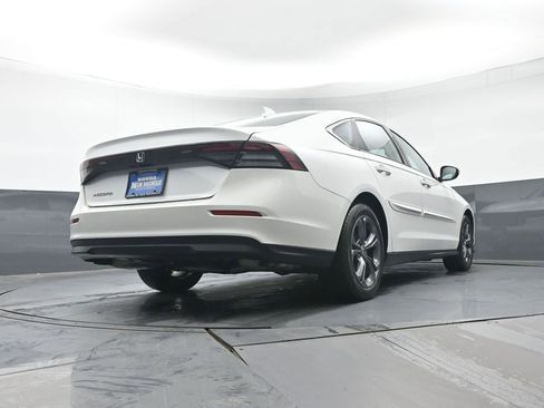 Used 2023 Honda Accord EX image 34