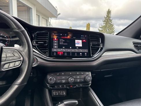 Used 2024 Dodge Durango GT image 23