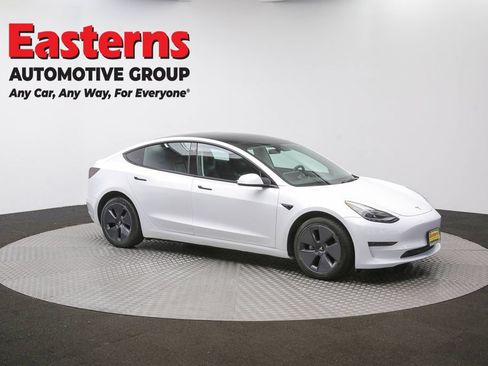 Used 2023 Tesla Model 3 Standard Range RWD image 42